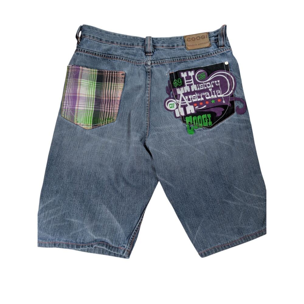 Vintage Y2K Coogi History of Australia Shorts Mens 36 Embroidered 90s Grunge